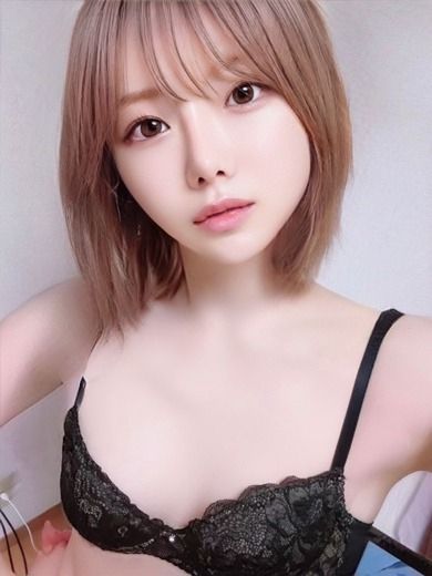 みお【速攻でゾッコンご奉仕美女】