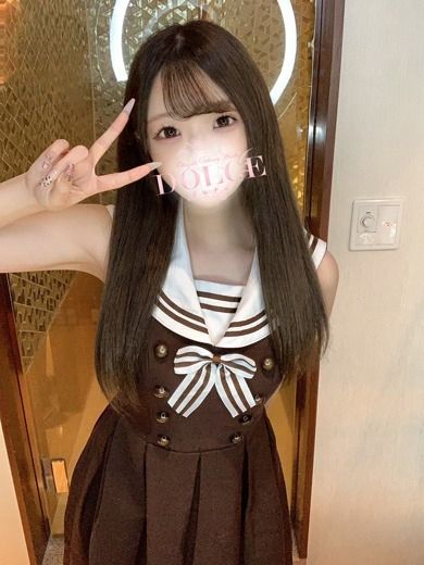 りく【大胆で甘え上手な清楚美女】